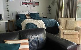 Hideaway - A Couples Retreat